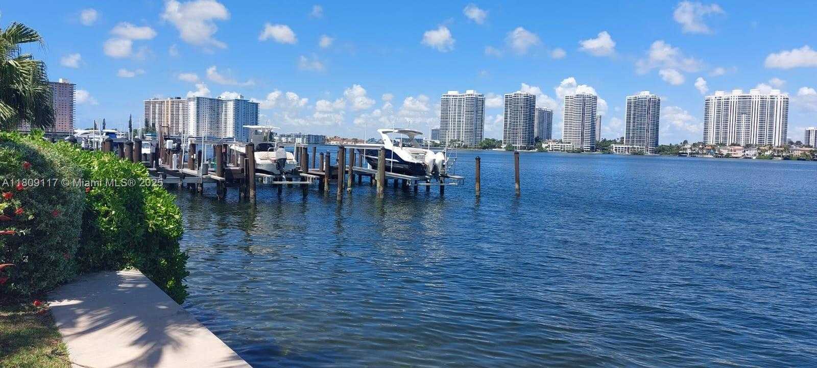 Small Image of 18100 NORTH BAY RD #PH7, Sunny Isles Beach Number 36