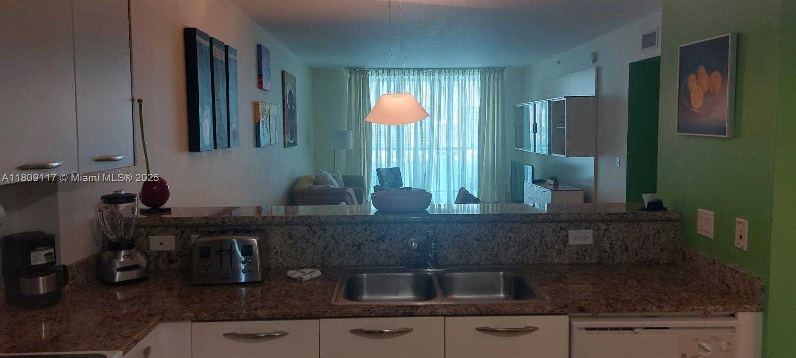 Small Image of 18100 NORTH BAY RD #PH7, Sunny Isles Beach Number 5