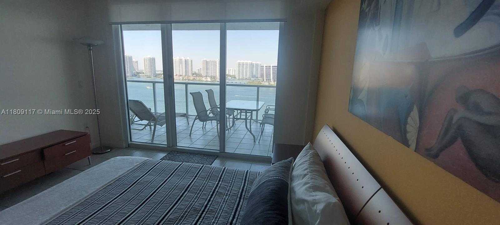 Small Image of 18100 NORTH BAY RD #PH7, Sunny Isles Beach Number 8