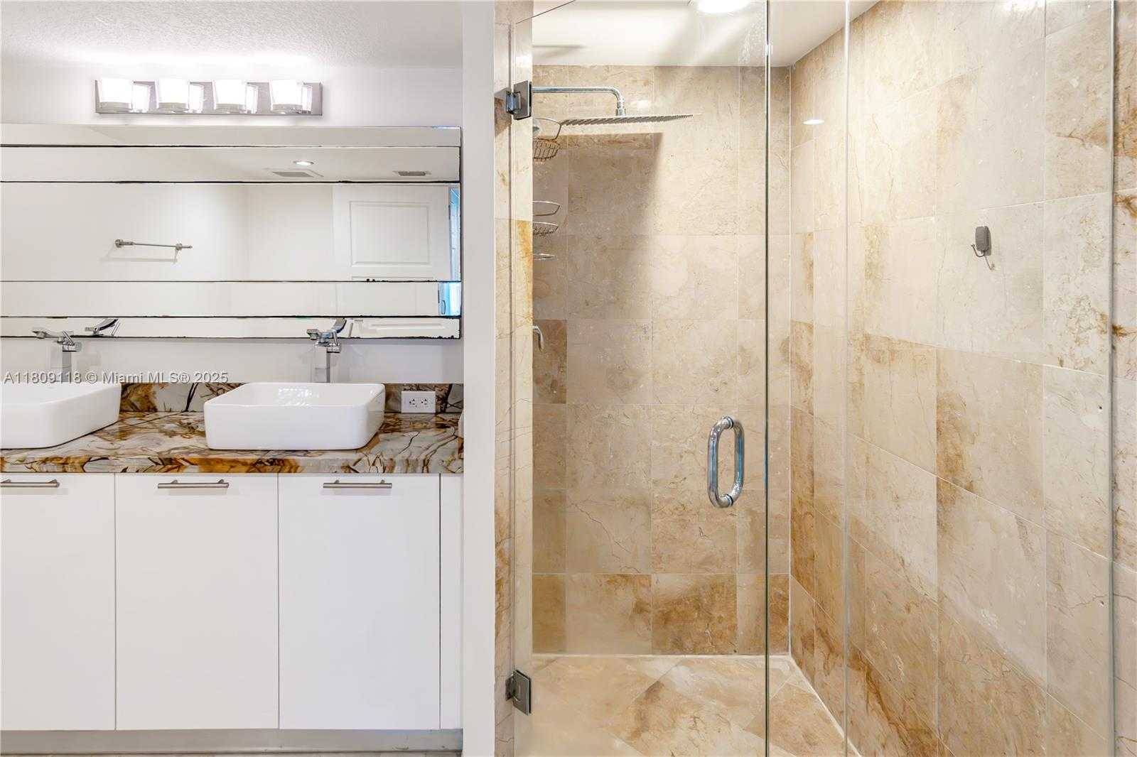 Small Image of 1800 NORTH BAYSHORE DR #3414, Miami Number 25