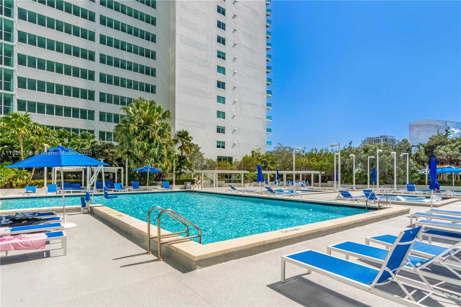 Small Image of 1800 NORTH BAYSHORE DR #3414, Miami Number 39
