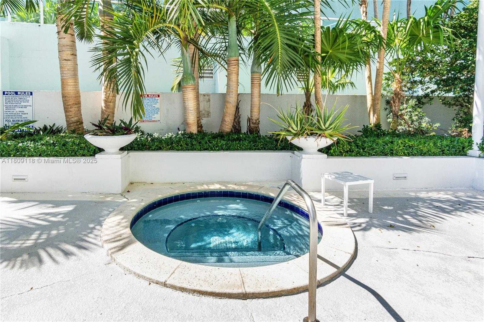 Small Image of 1800 NORTH BAYSHORE DR #3414, Miami Number 43