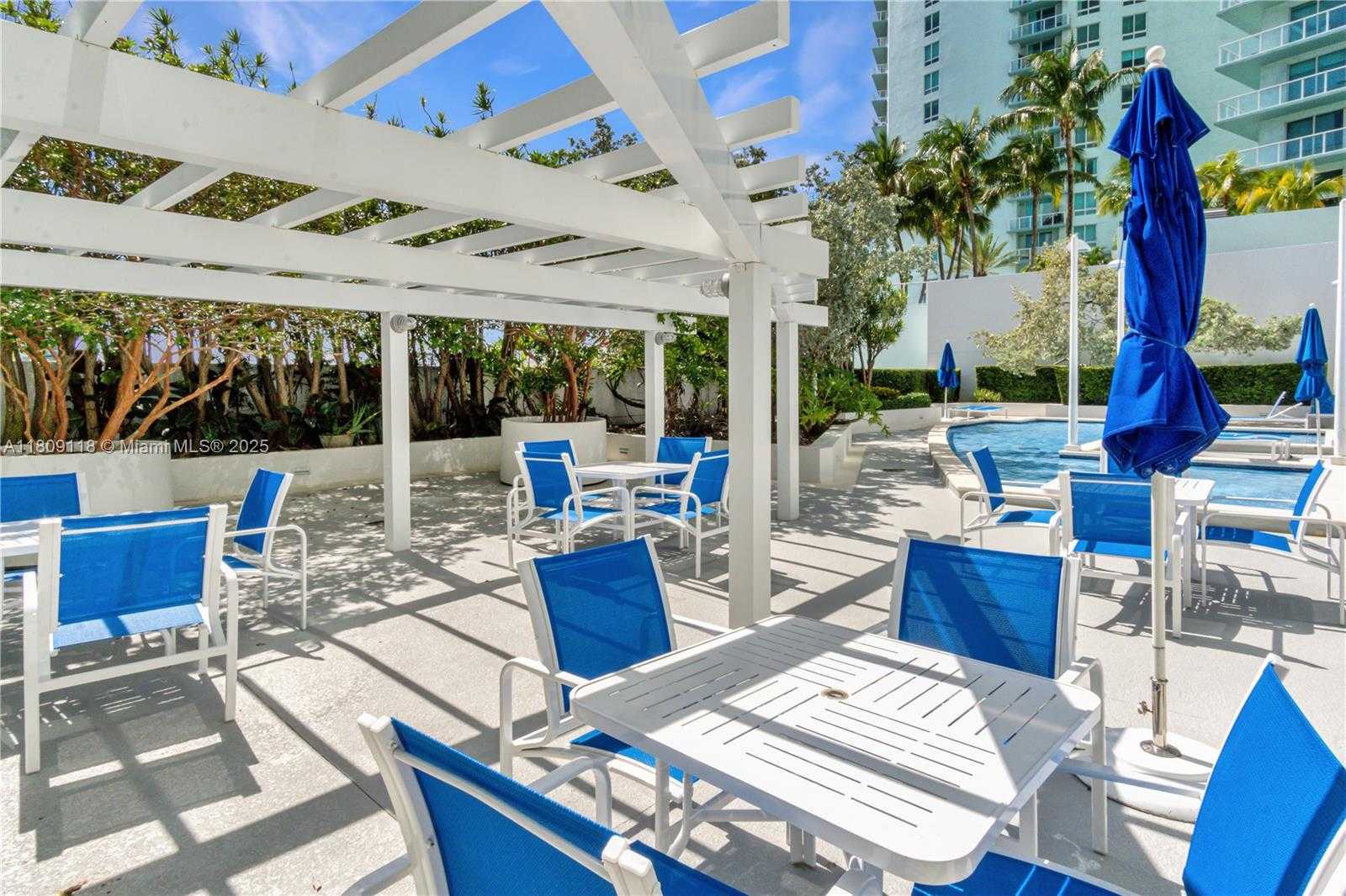 Small Image of 1800 NORTH BAYSHORE DR #3414, Miami Number 46