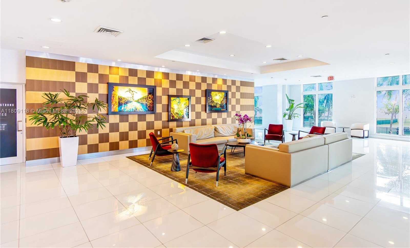 Small Image of 1800 NORTH BAYSHORE DR #3414, Miami Number 47