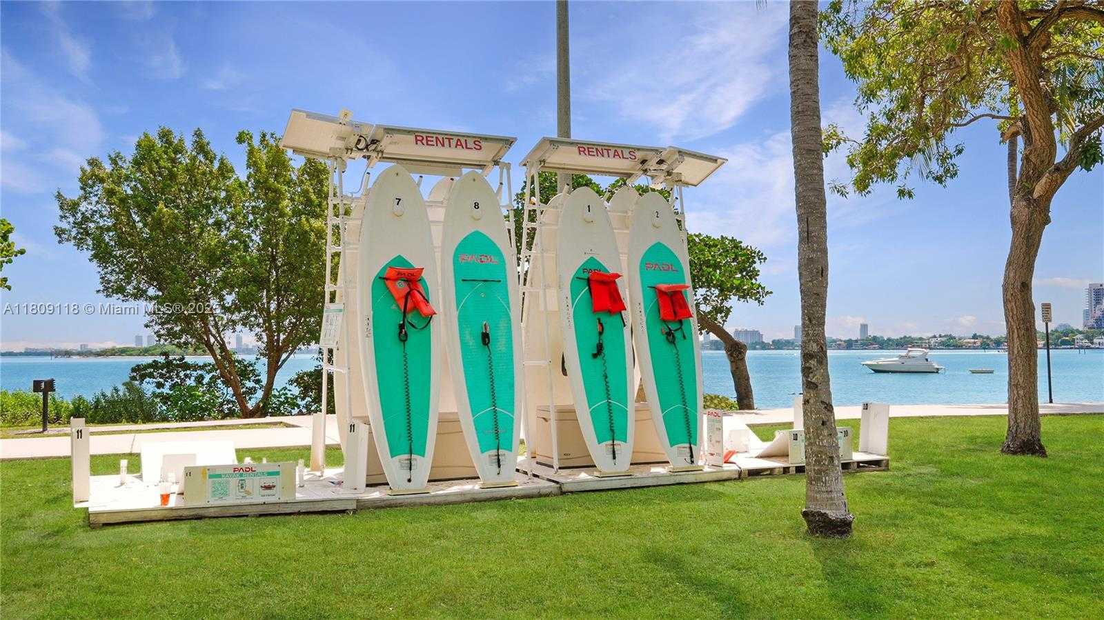 Small Image of 1800 NORTH BAYSHORE DR #3414, Miami Number 56