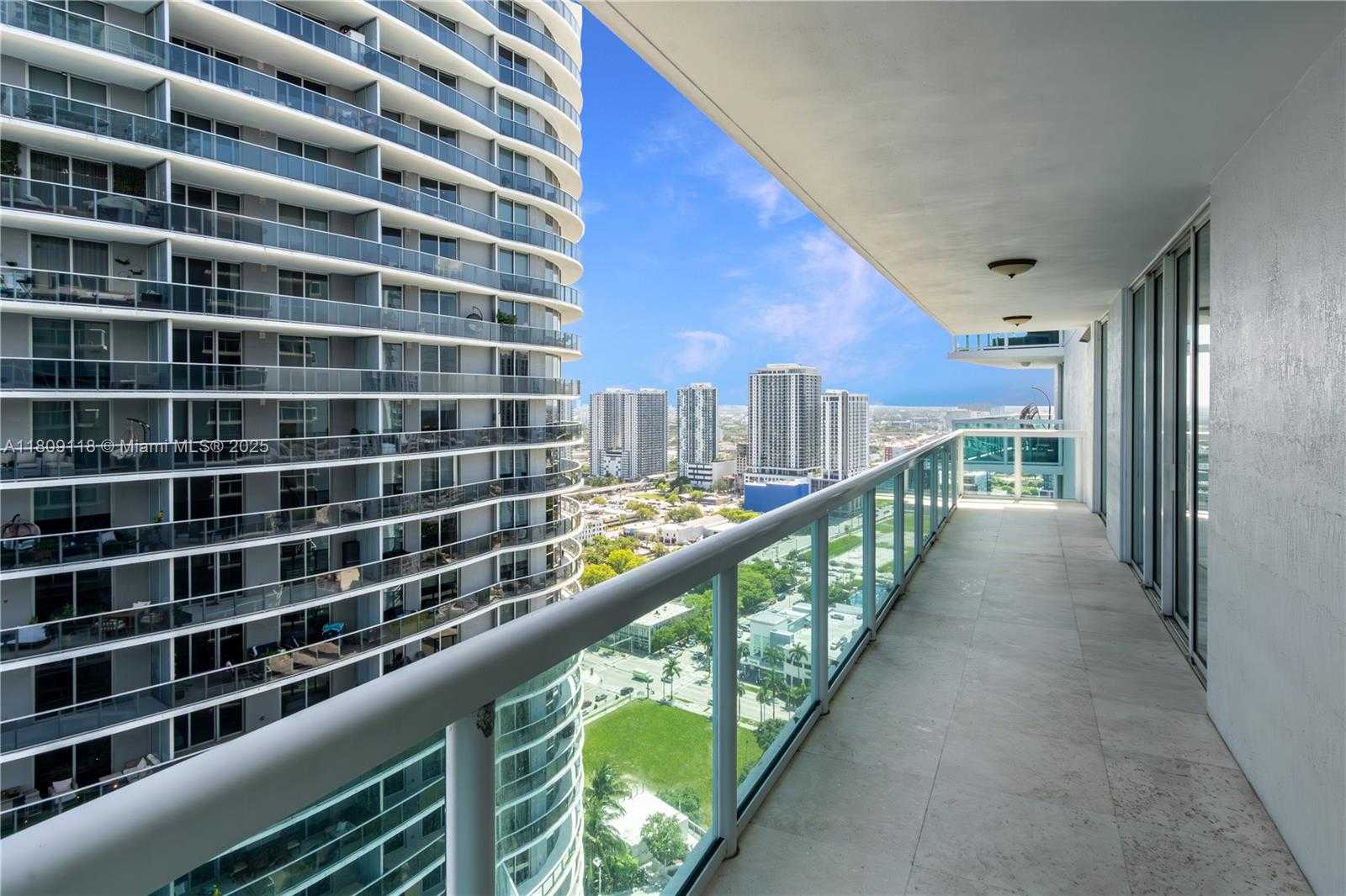Small Image of 1800 NORTH BAYSHORE DR #3414, Miami Number 9