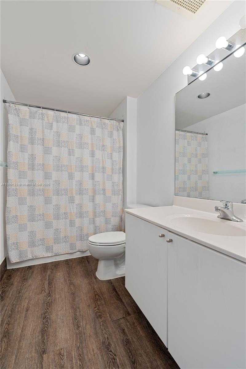 Small Image of 17375 COLLINS AVE #1108, Sunny Isles Beach Number 24