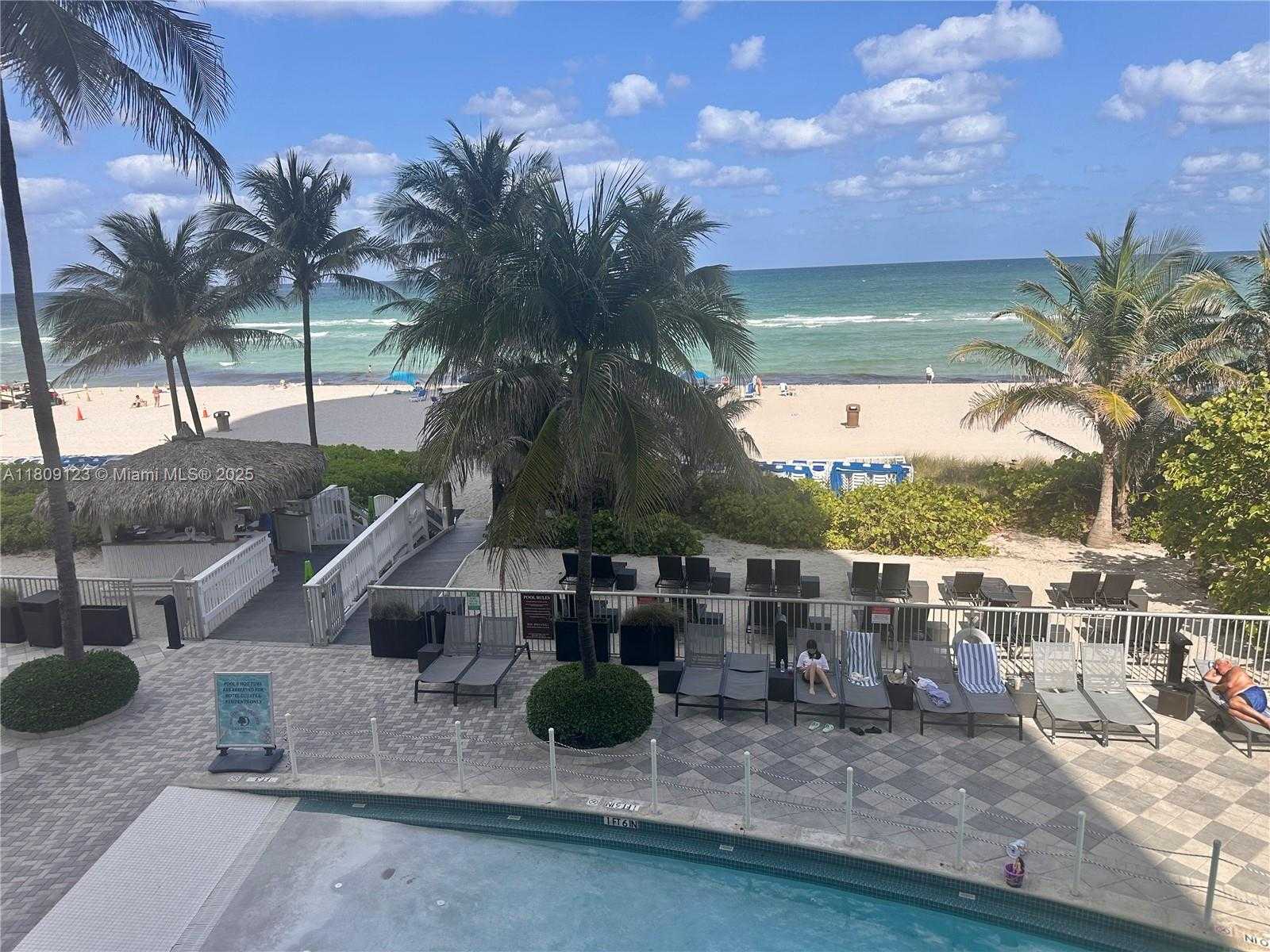 Small Image of 17375 COLLINS AVE #1108, Sunny Isles Beach Number 4