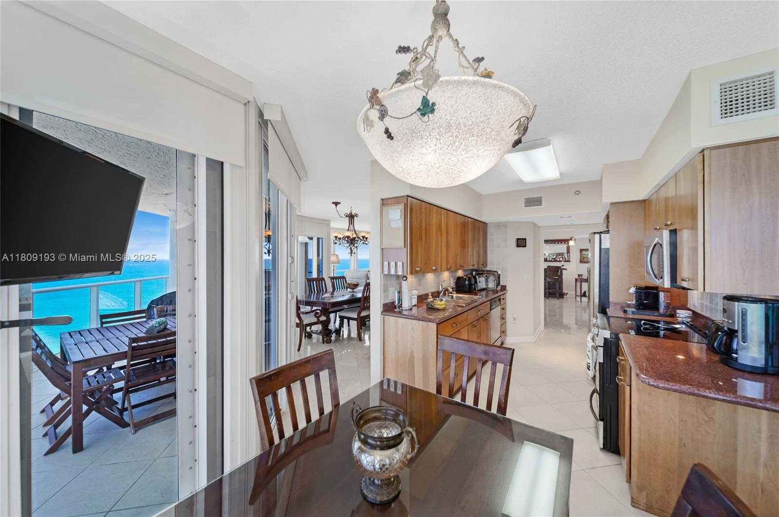 Small Image of 16445 COLLINS AVE #2226, Sunny Isles Beach Number 31