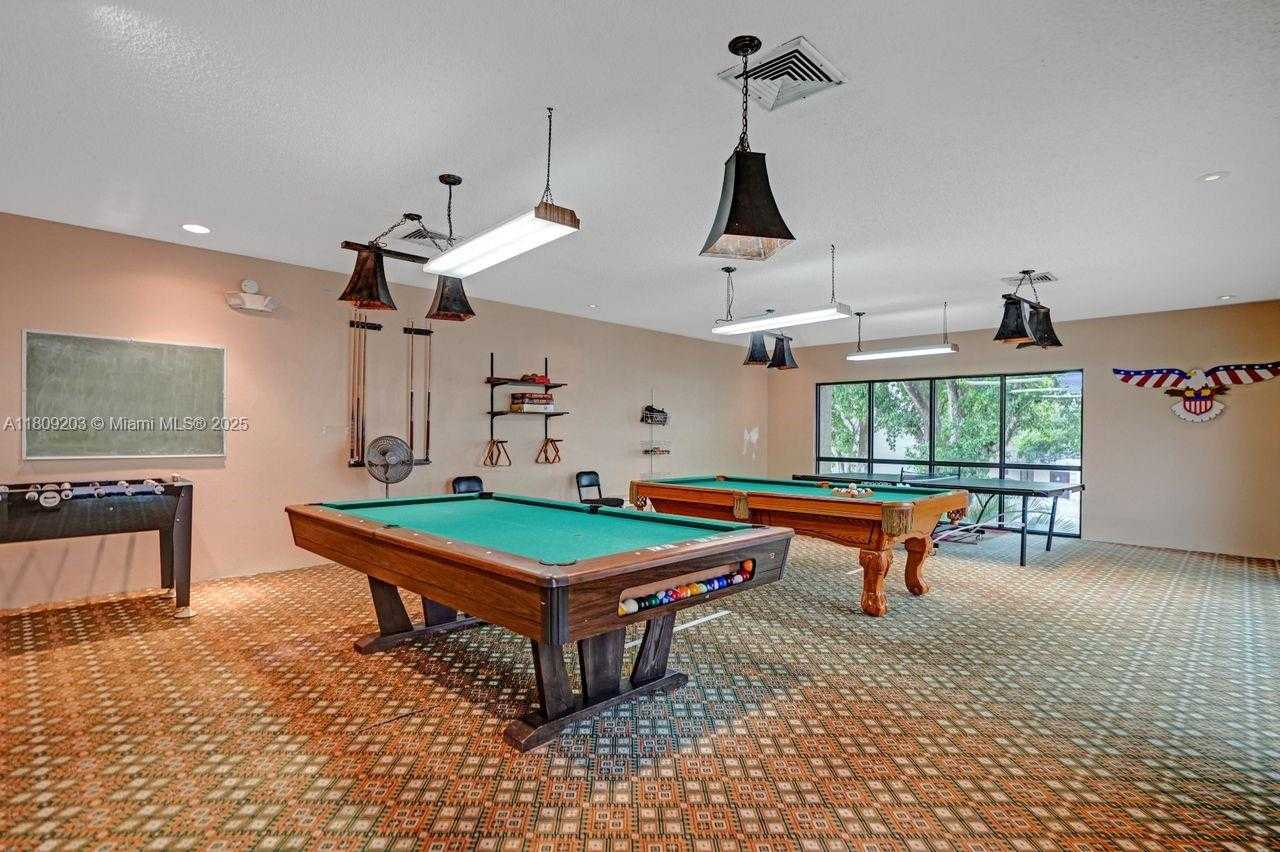 Small Image of 6555 WEST BROWARD BLVD #412, Plantation Number 36