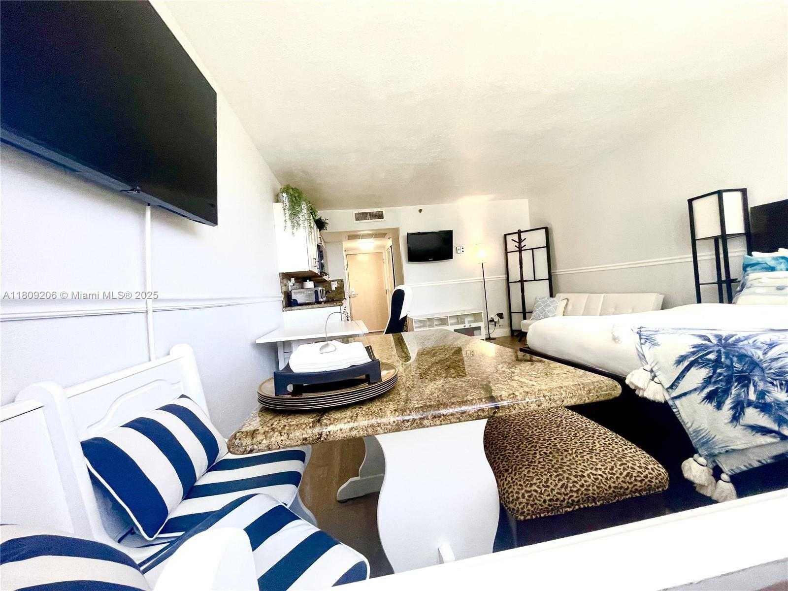 Small Image of 19201 COLLINS AVE #427, Sunny Isles Beach Number 10