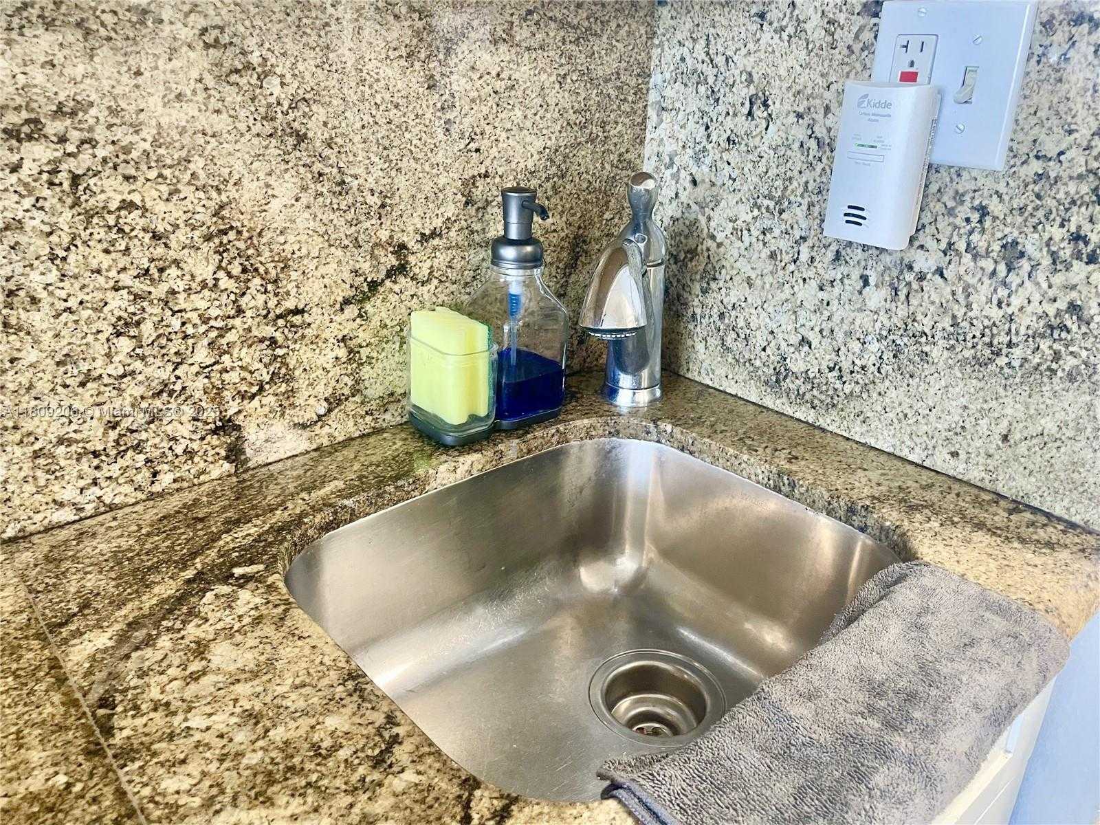 Small Image of 19201 COLLINS AVE #427, Sunny Isles Beach Number 21
