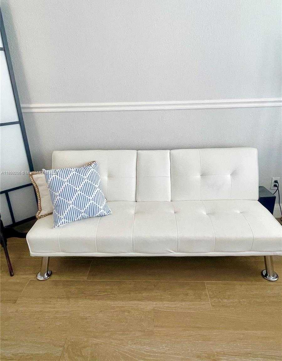 Small Image of 19201 COLLINS AVE #427, Sunny Isles Beach Number 26