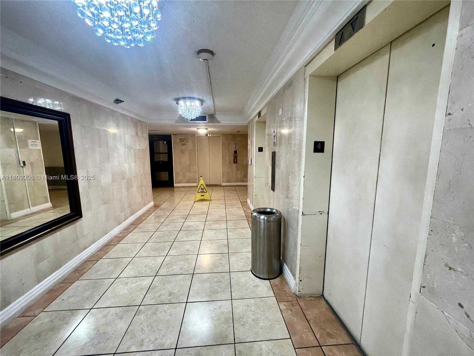 Small Image of 19201 COLLINS AVE #427, Sunny Isles Beach Number 28