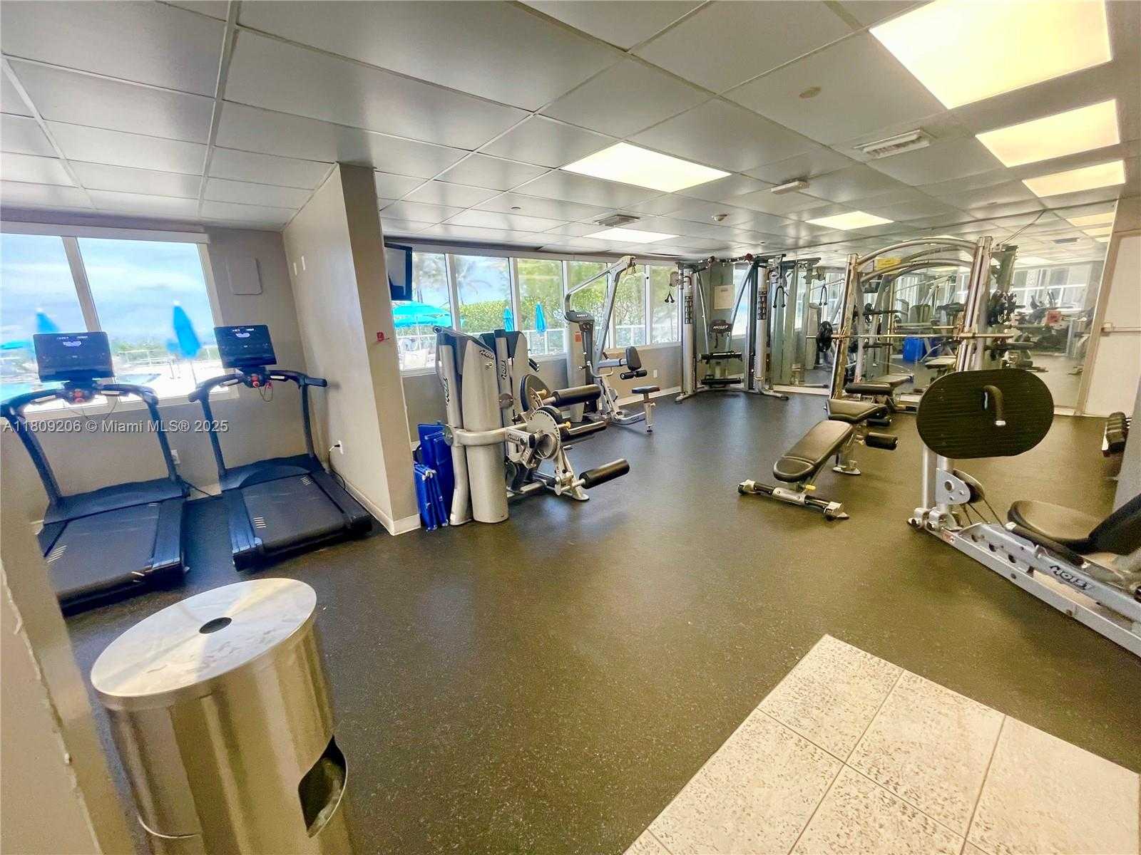 Small Image of 19201 COLLINS AVE #427, Sunny Isles Beach Number 31
