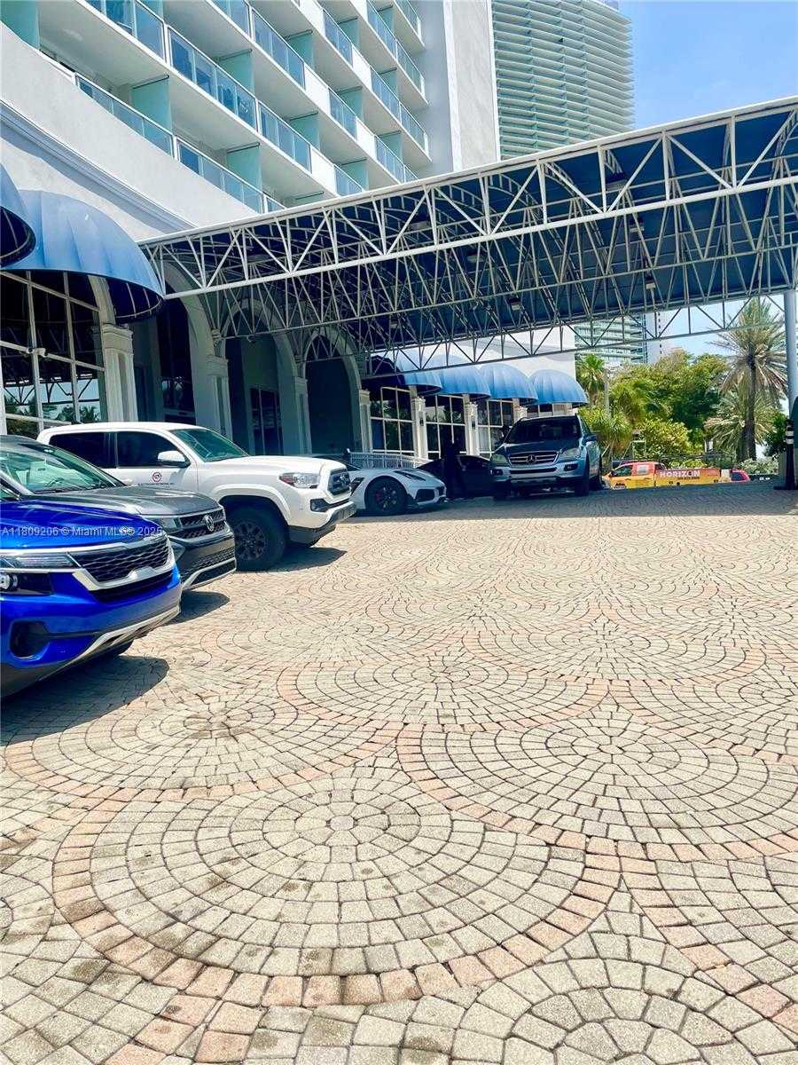 Small Image of 19201 COLLINS AVE #427, Sunny Isles Beach Number 38