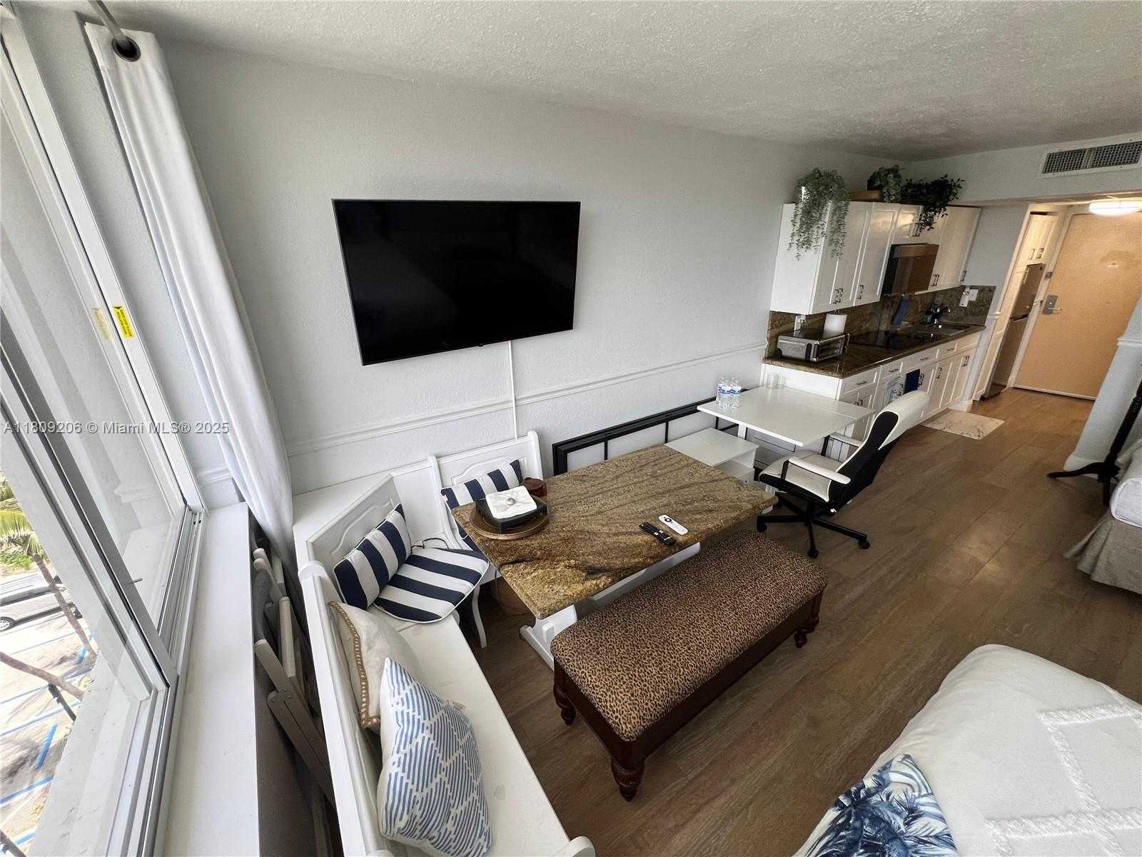 Small Image of 19201 COLLINS AVE #427, Sunny Isles Beach Number 46