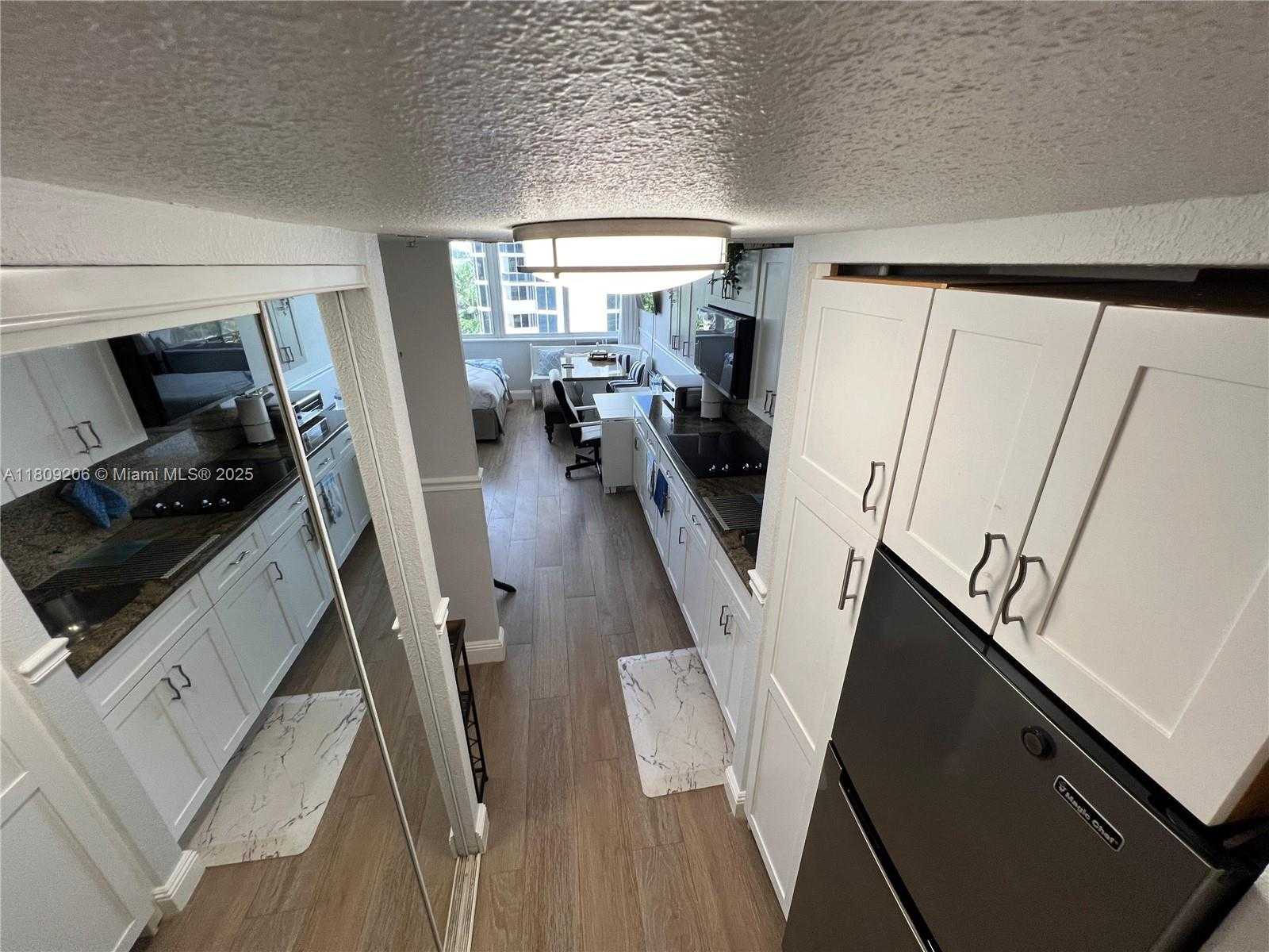 Small Image of 19201 COLLINS AVE #427, Sunny Isles Beach Number 51