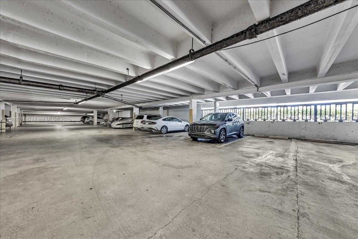 Small Image of 3111 NORTH OCEAN DR #904, Hollywood Number 35