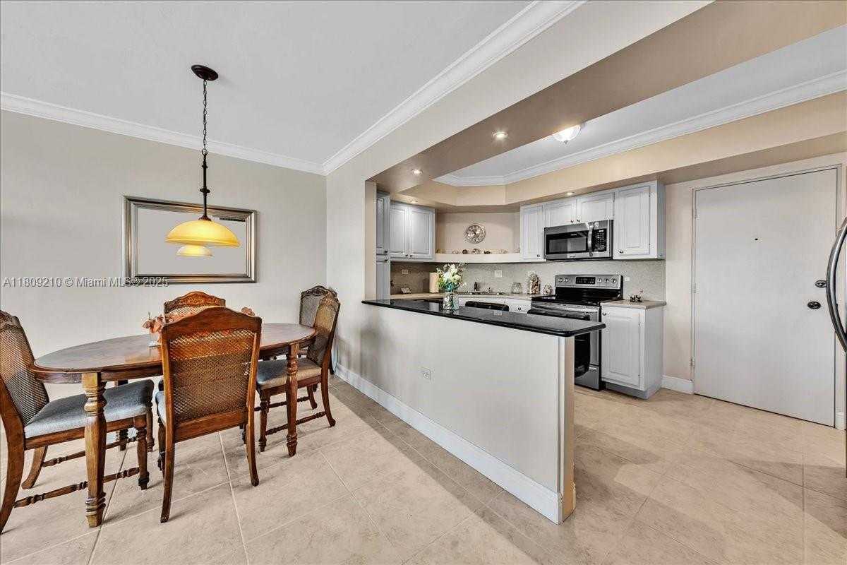 Small Image of 3111 NORTH OCEAN DR #904, Hollywood Number 9