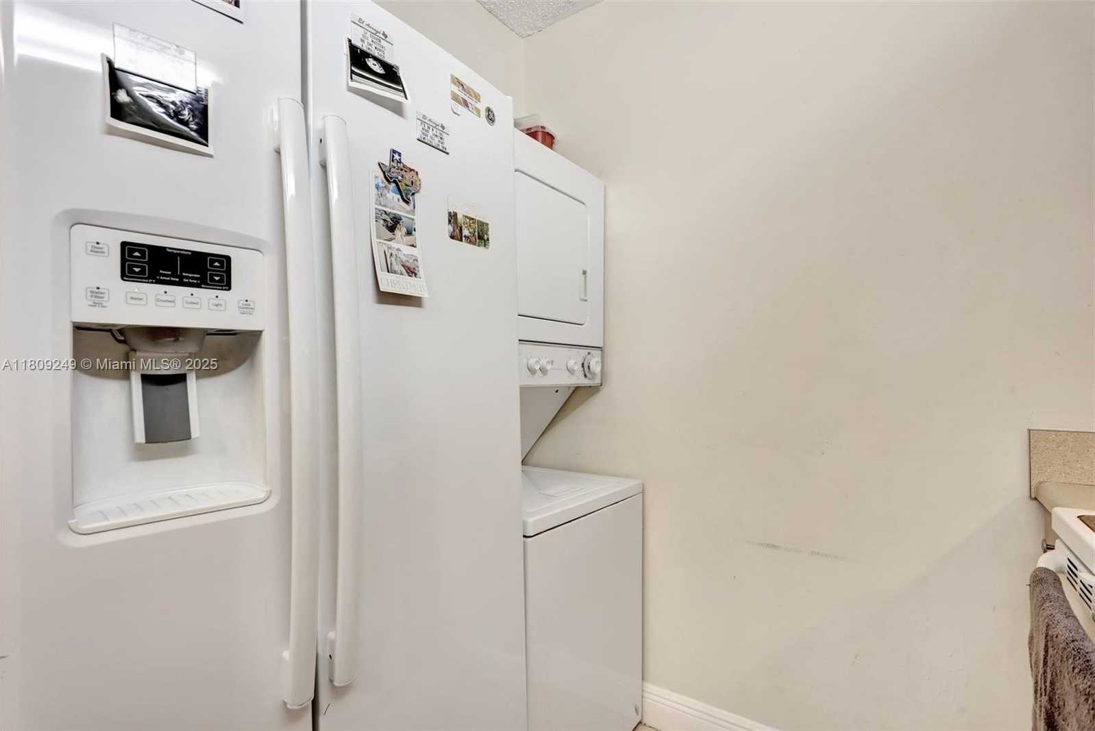 Small Image of 826 TWIN LAKES DR #18-D, Coral Springs Number 12