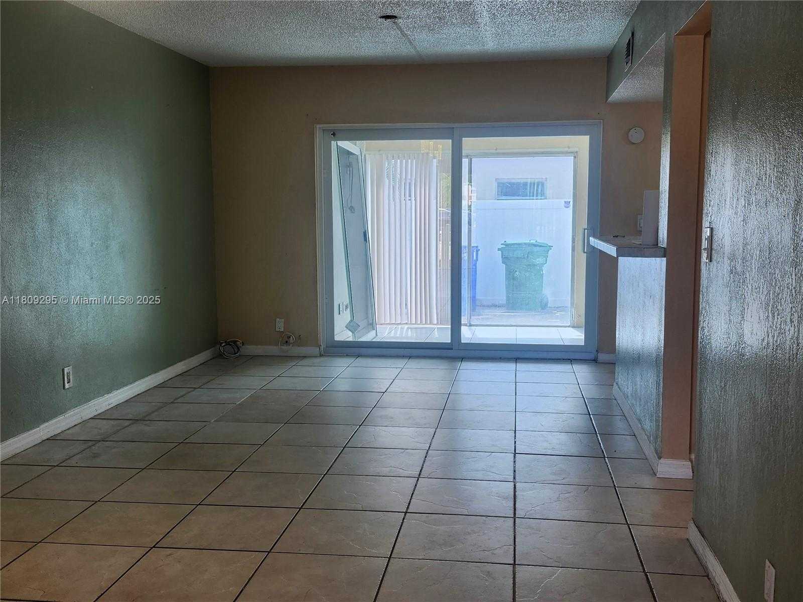 Small Image of 1061 NORTH WEST 80TH AVE #J, Margate Number 15