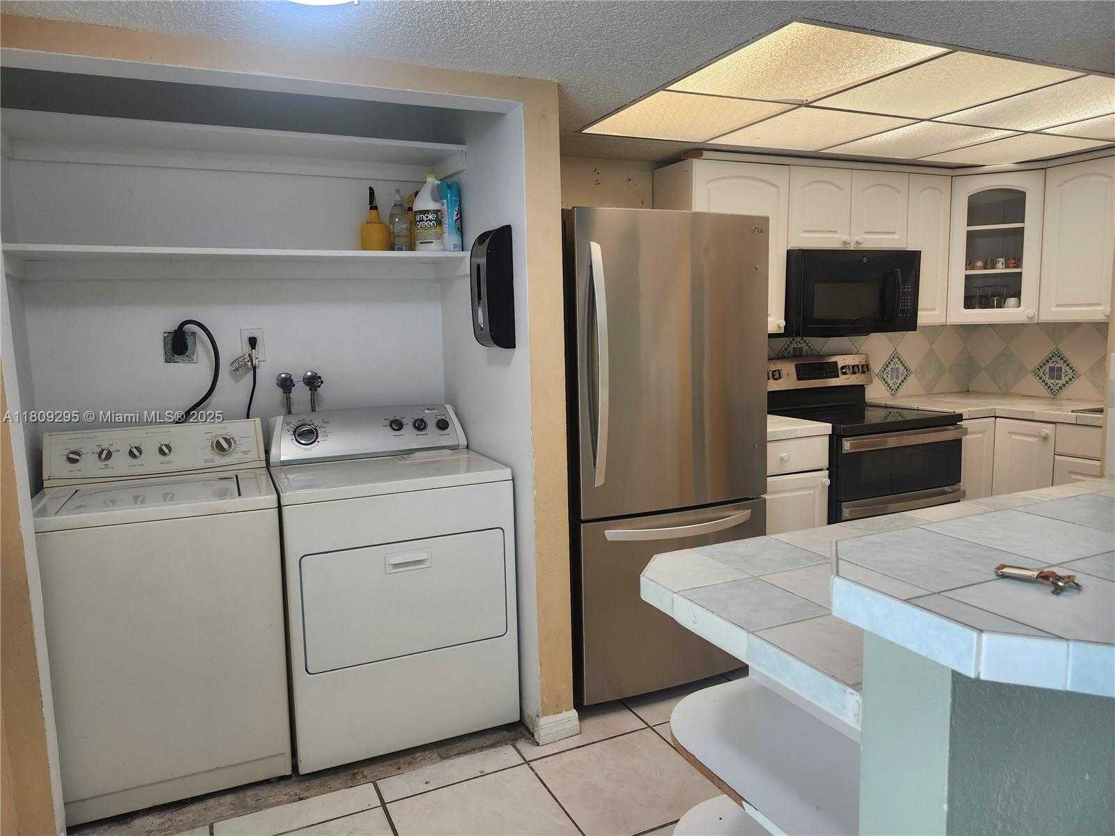 Small Image of 1061 NORTH WEST 80TH AVE #J, Margate Number 17