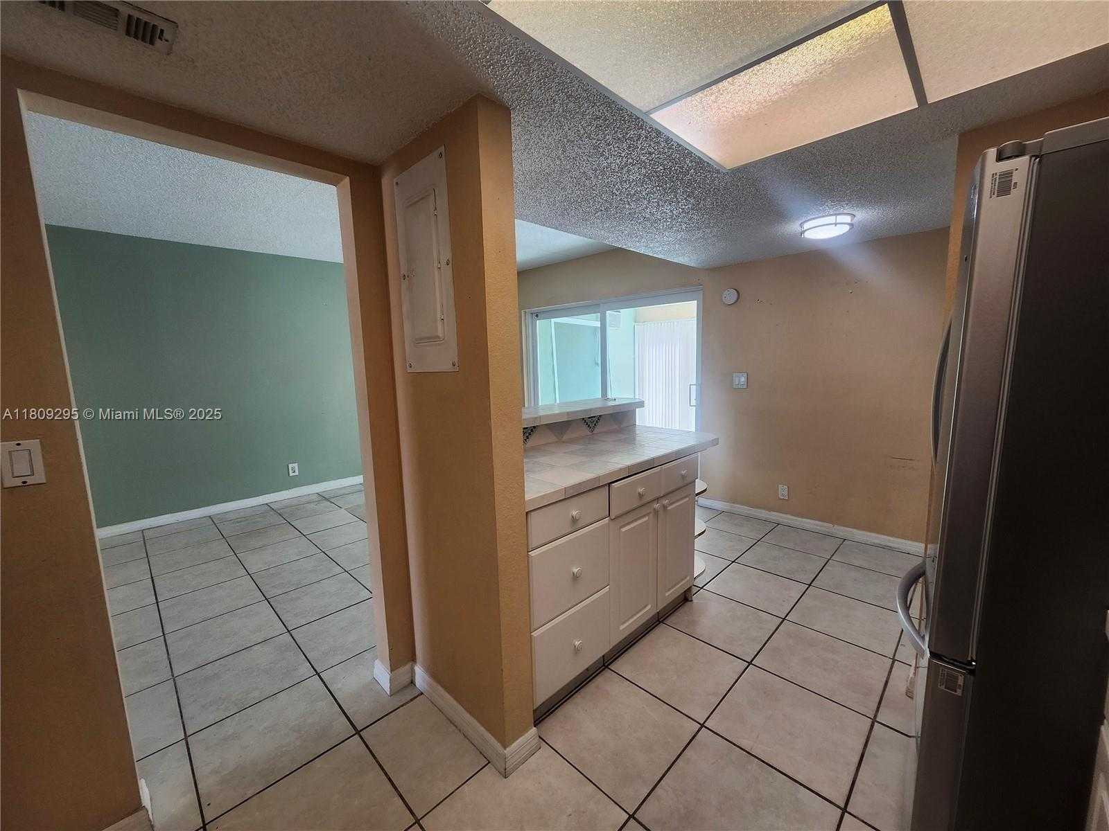 Small Image of 1061 NORTH WEST 80TH AVE #J, Margate Number 21