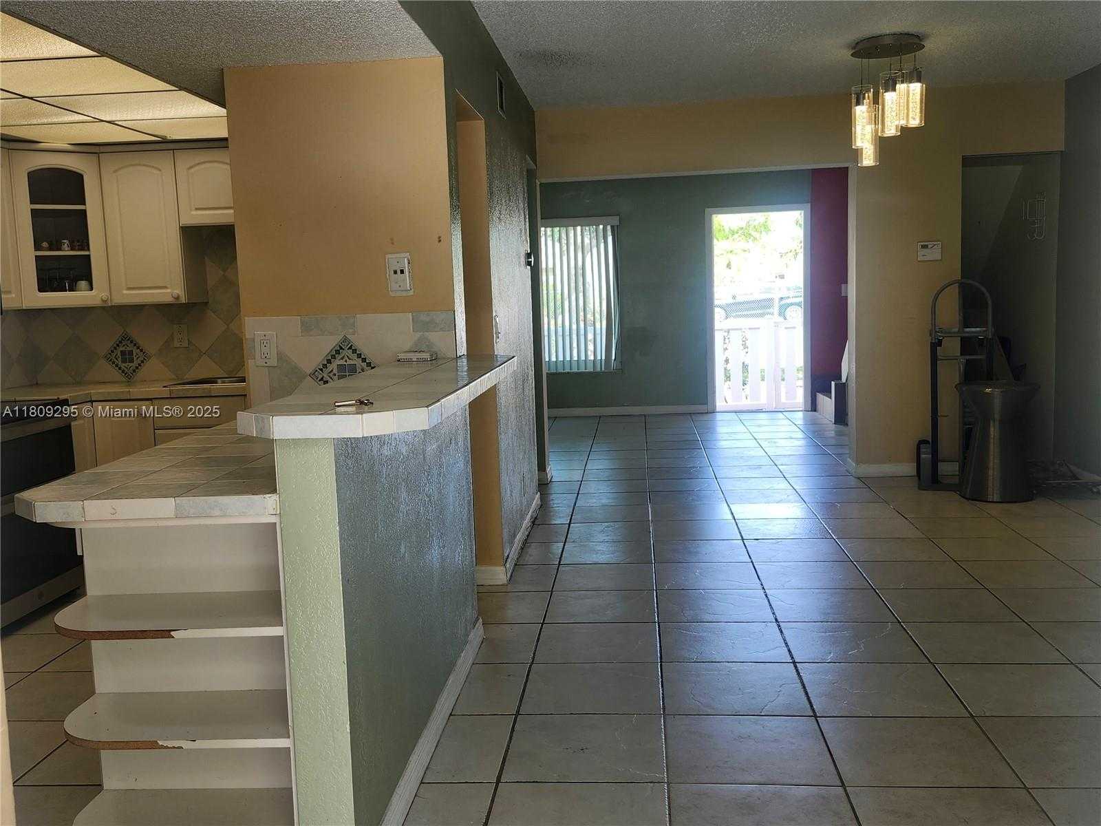 Small Image of 1061 NORTH WEST 80TH AVE #J, Margate Number 24