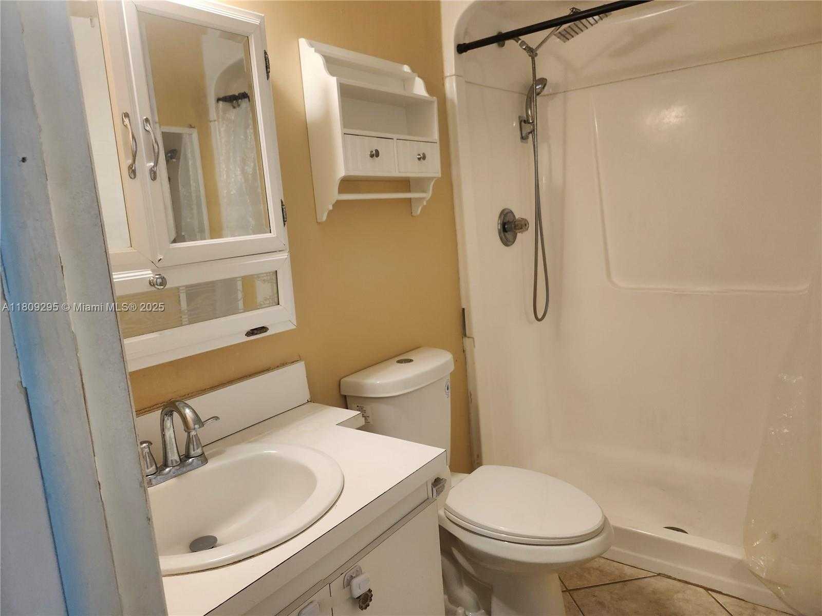 Small Image of 1061 NORTH WEST 80TH AVE #J, Margate Number 28