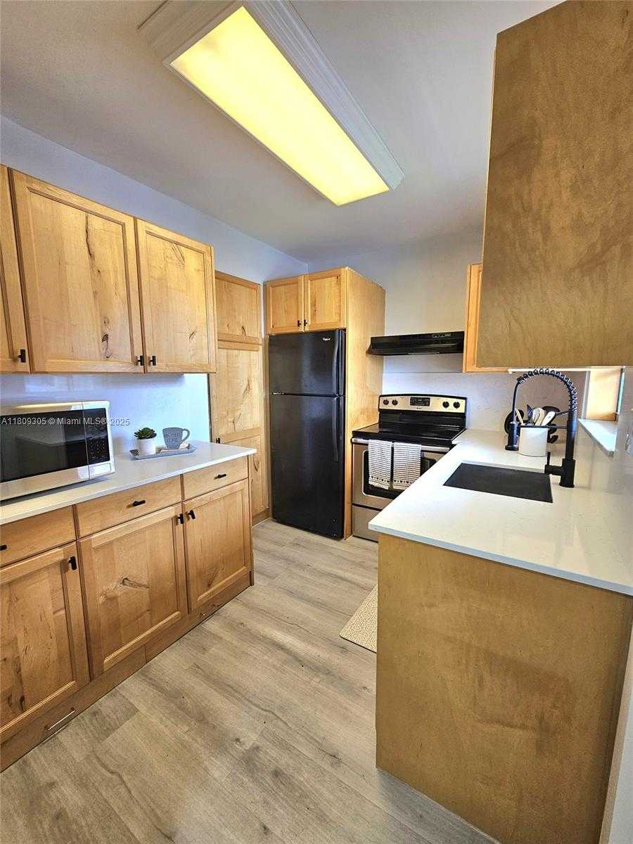 Small Image of 1490 NORTH WEST 43RD AVE #301, Lauderhill Number 3