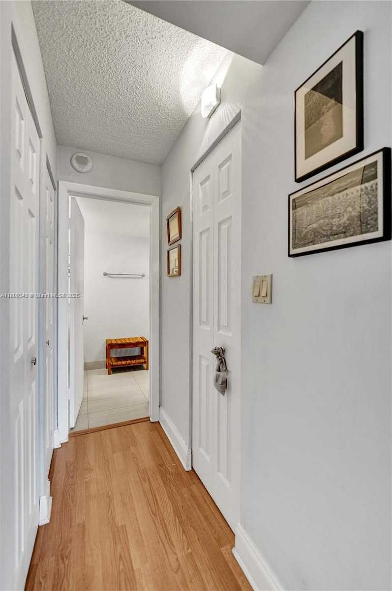 Small Image of 1201 SOUTH OCEAN DR #609S, Hollywood Number 42