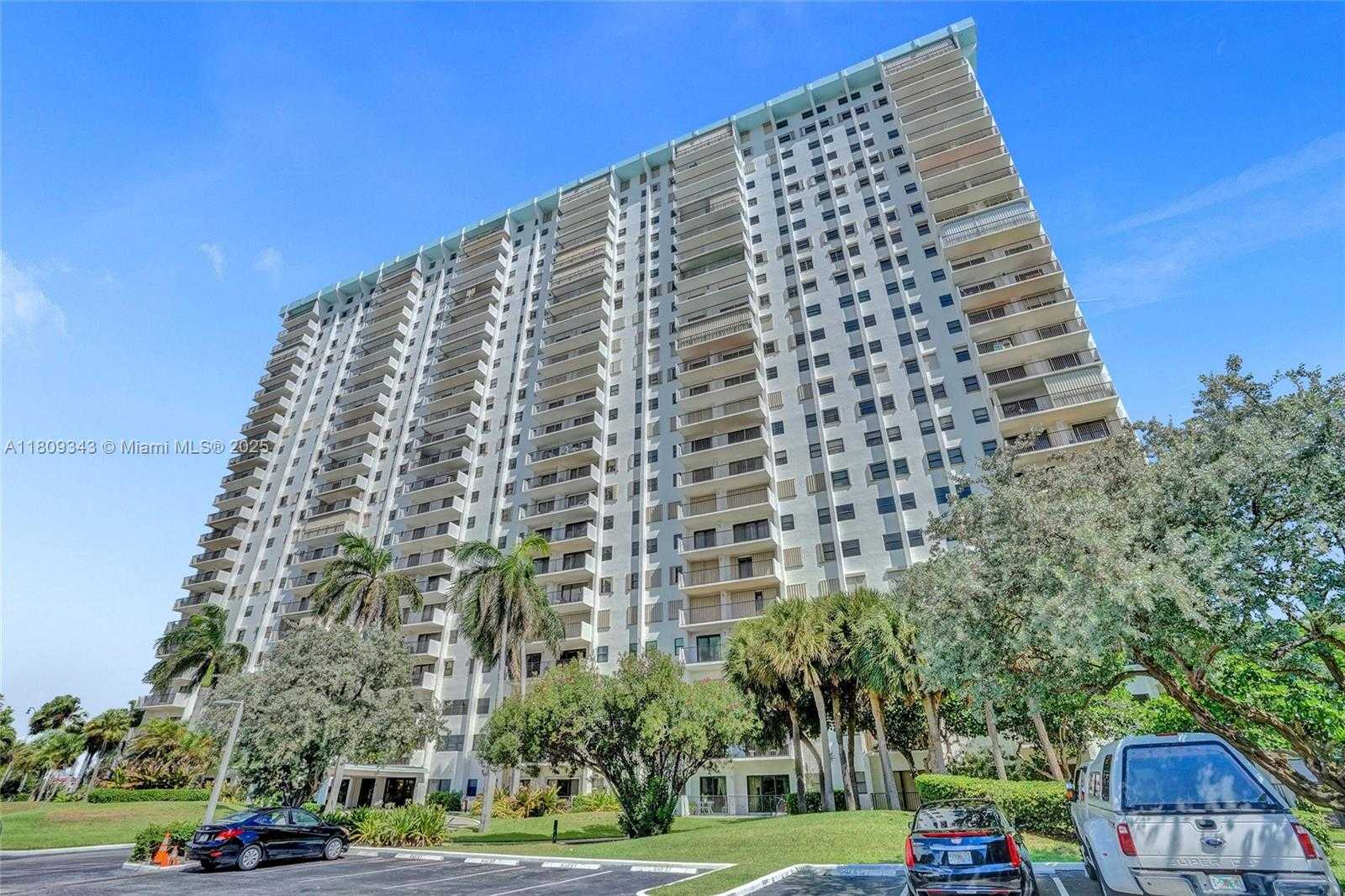 Small Image of 1201 SOUTH OCEAN DR #609S, Hollywood Number 78