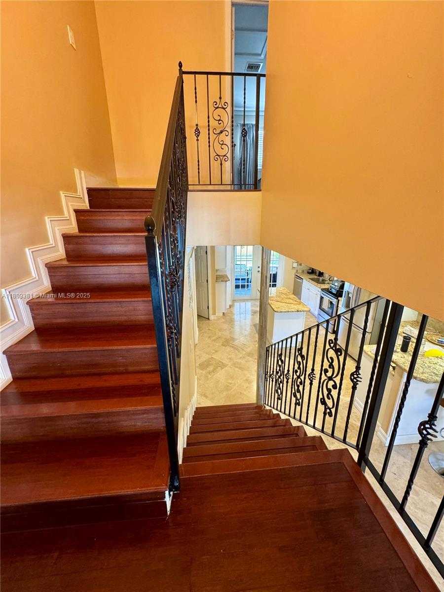 Small Image of 2200 MONROE ST #33, Hollywood Number 21