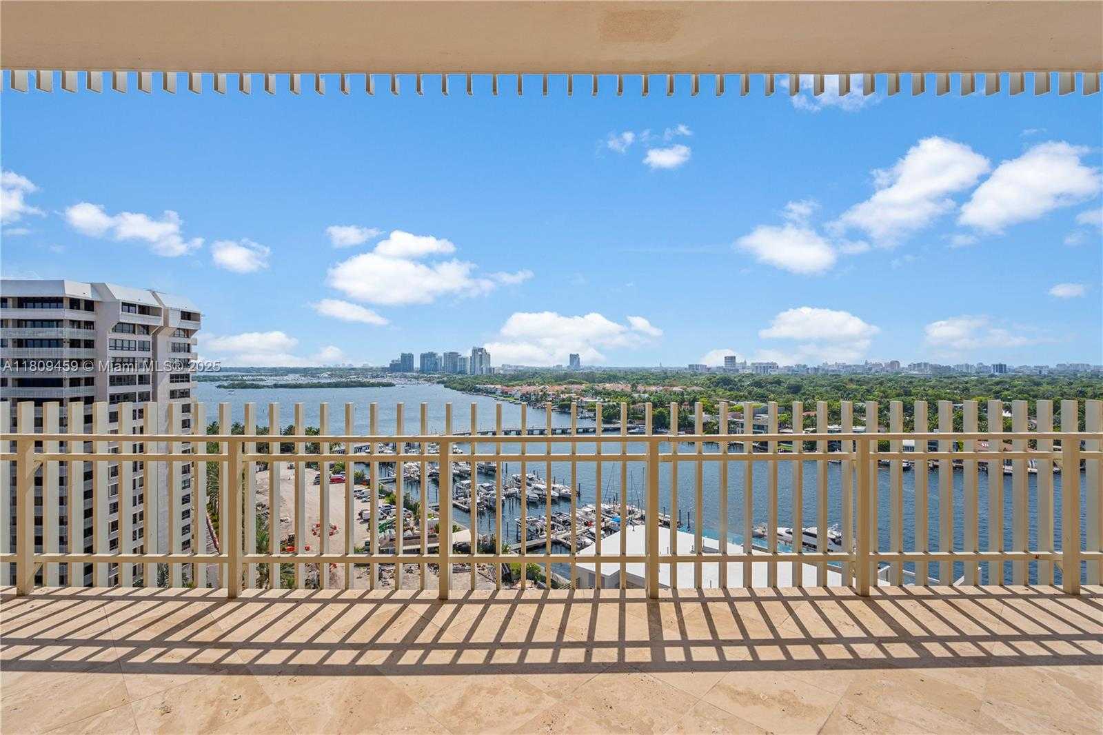 Small Image of 3 GROVE ISLE DR #C1610, Miami Number 8