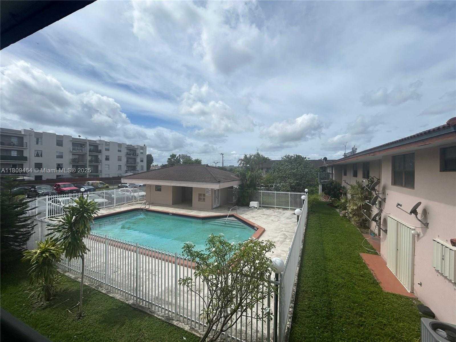 Small Image of 5851 WEST 20TH AVE #409, Hialeah Number 2