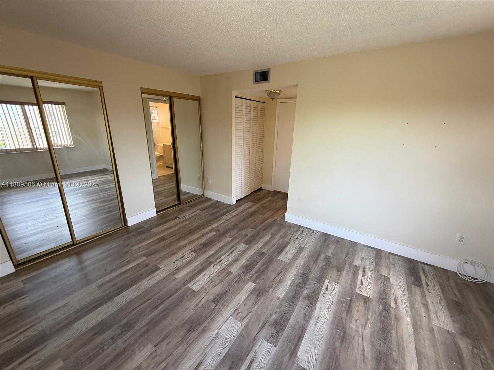 Small Image of 7800 CAMINO REAL #H-411, Miami Number 17