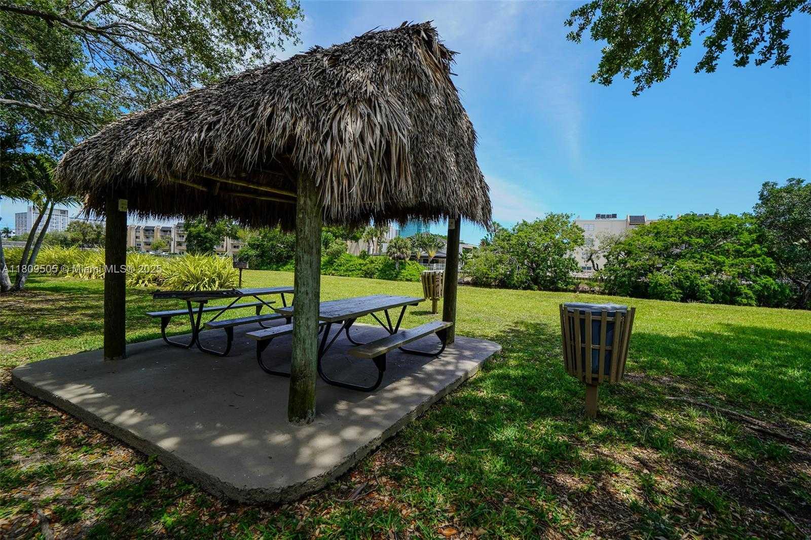 Small Image of 7800 CAMINO REAL #H-411, Miami Number 22