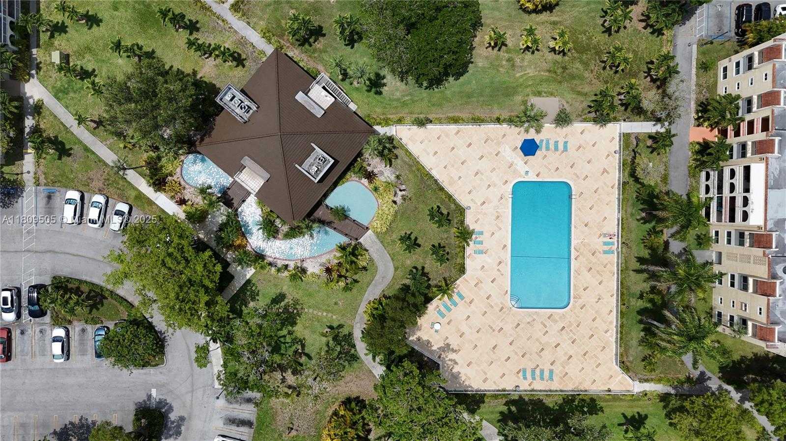 Small Image of 7800 CAMINO REAL #H-411, Miami Number 26