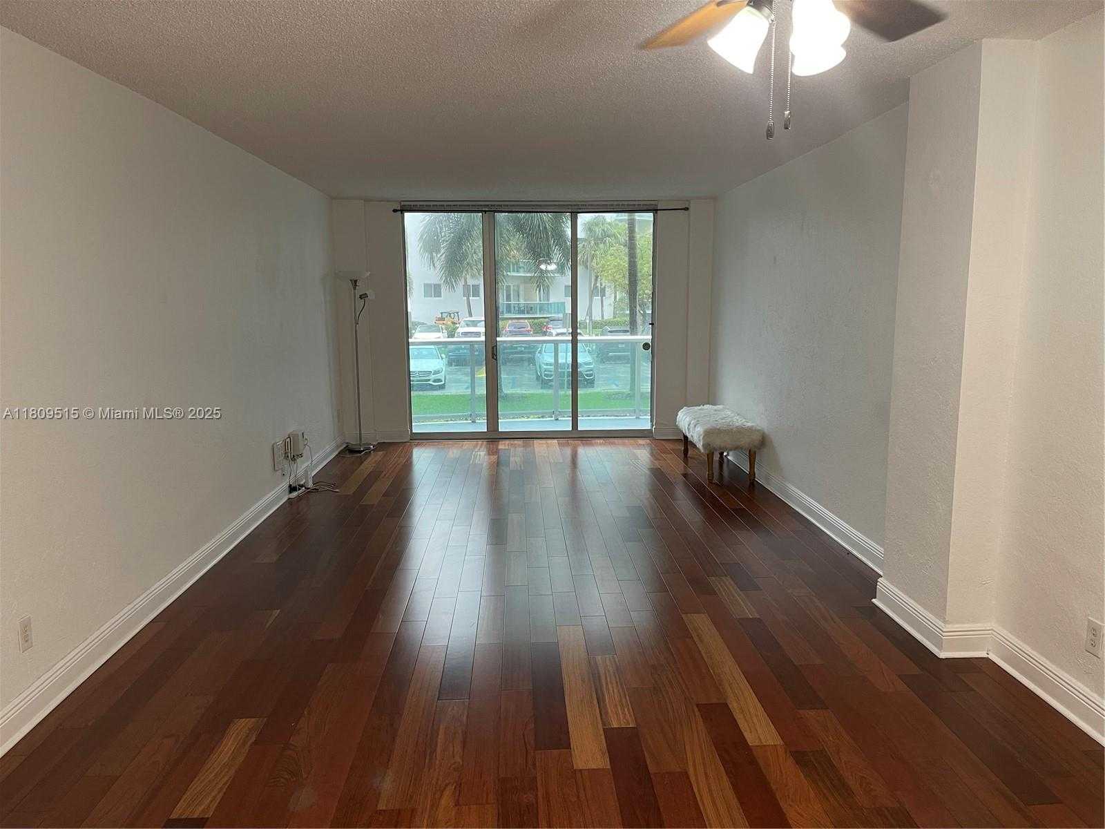 Small Image of 19390 COLLINS AVE #122, Sunny Isles Beach Number 2