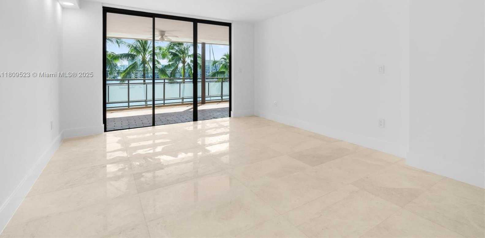 Small Image of 2300 DIANA DR #302, Hallandale Beach Number 14