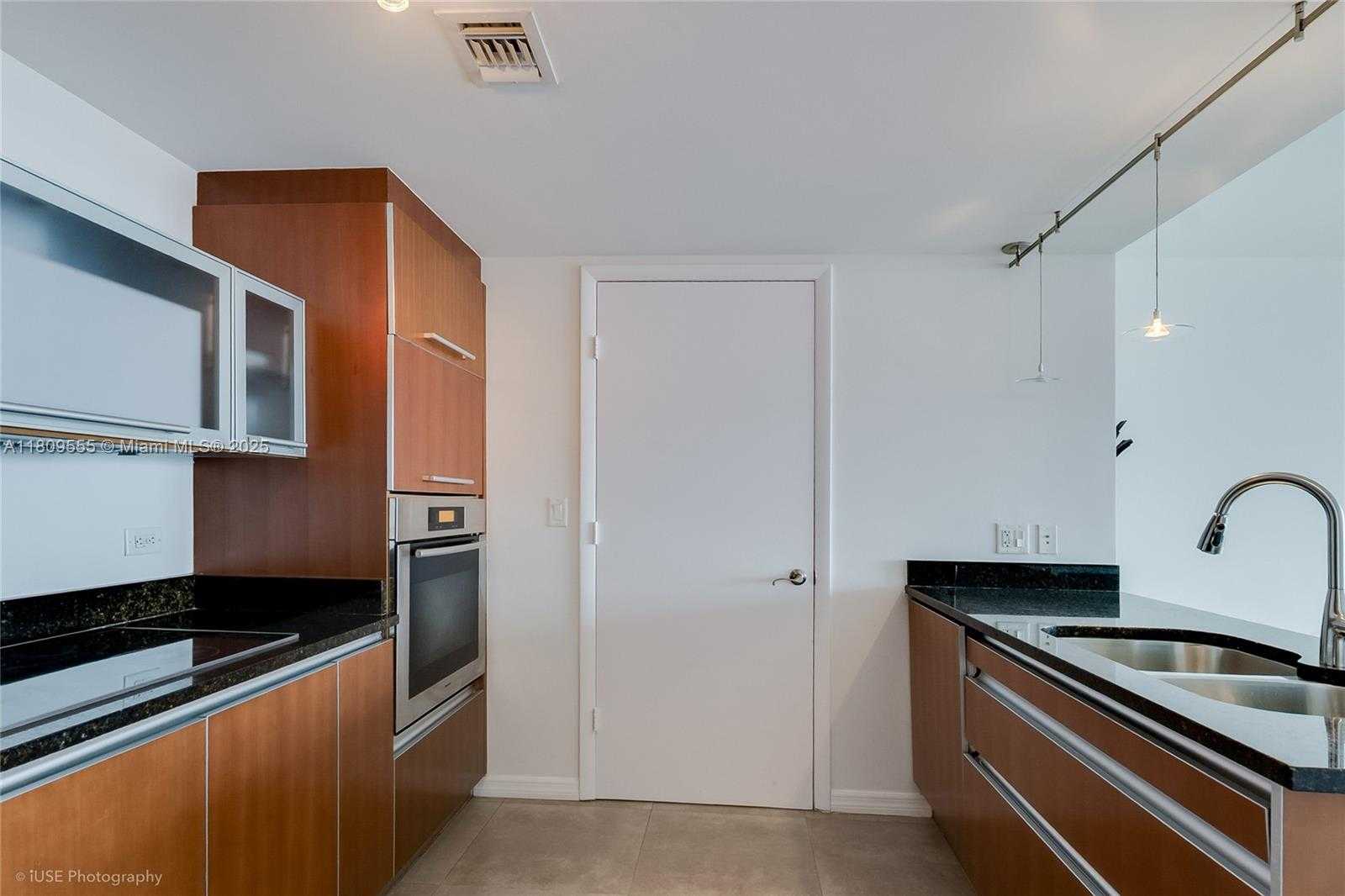 Small Image of 17201 COLLINS AVE #2006, Sunny Isles Beach Number 10