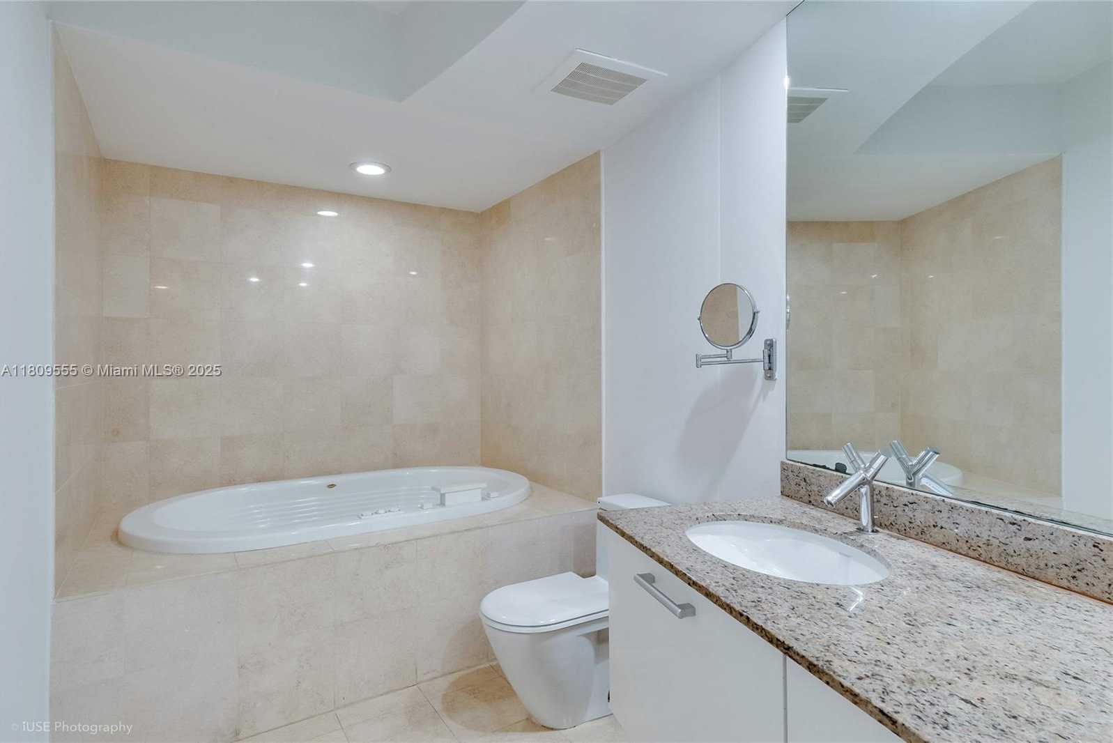 Small Image of 17201 COLLINS AVE #2006, Sunny Isles Beach Number 15