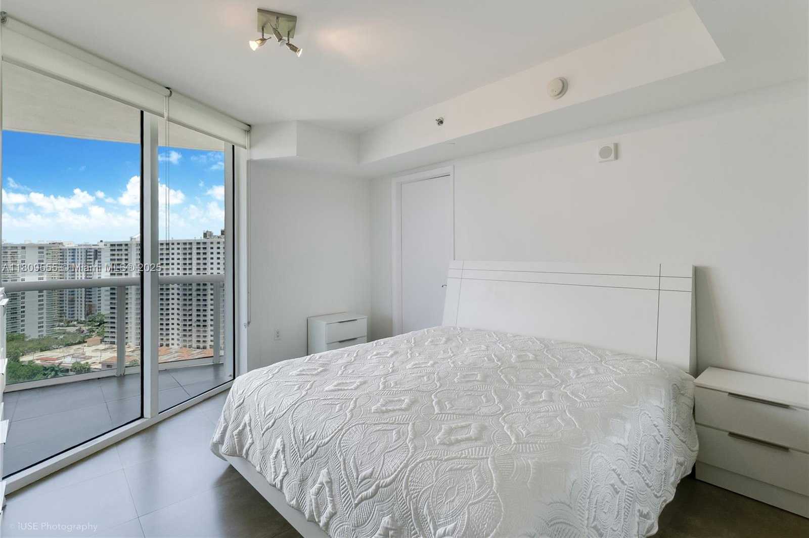 Small Image of 17201 COLLINS AVE #2006, Sunny Isles Beach Number 16