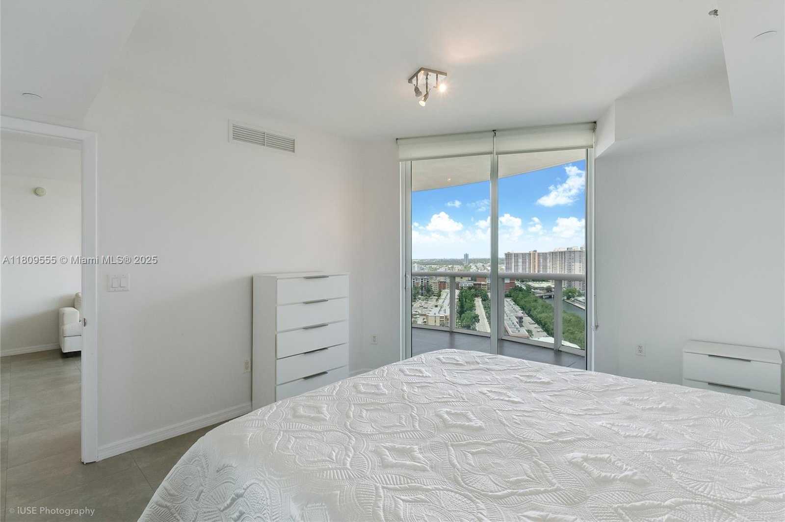 Small Image of 17201 COLLINS AVE #2006, Sunny Isles Beach Number 17