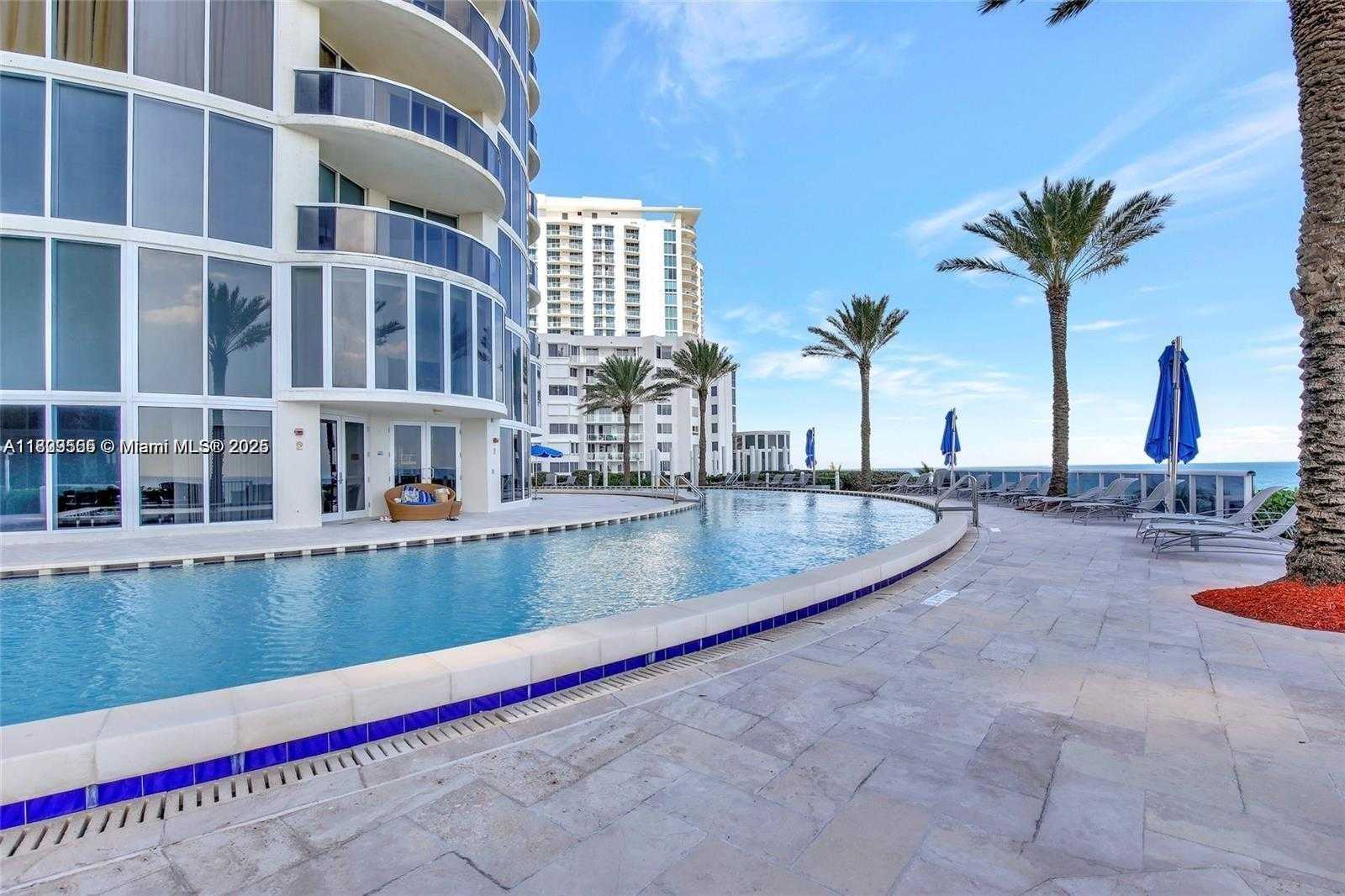 Small Image of 17201 COLLINS AVE #2006, Sunny Isles Beach Number 3