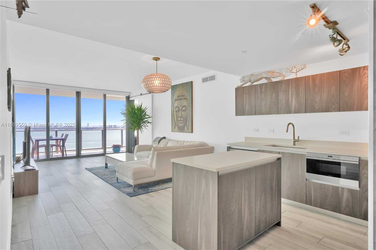 Small Image of 3131 NORTH EAST 7TH AVE #3104, Miami Number 25