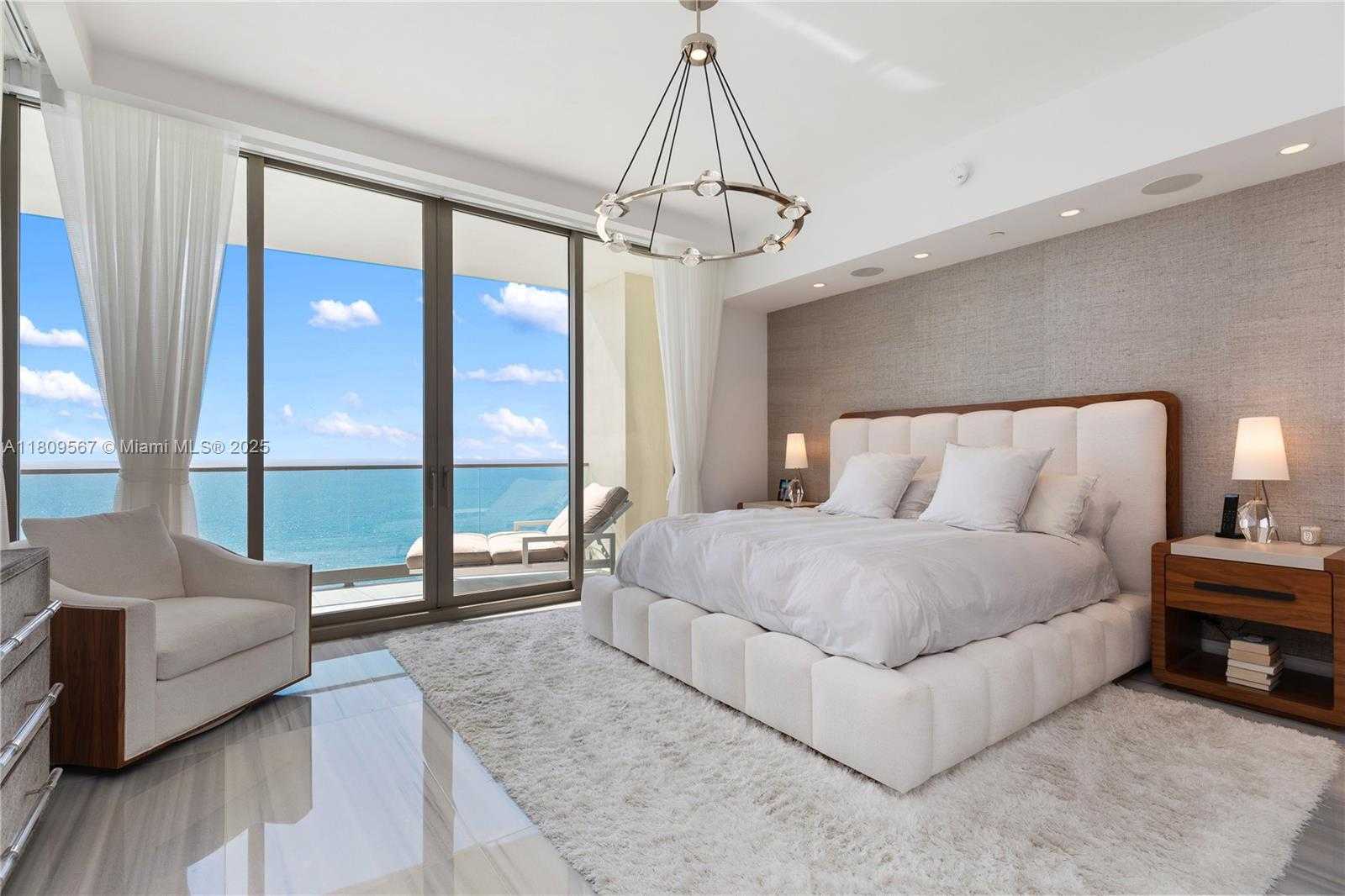 Small Image of 17901 COLLINS AVE #1903, Sunny Isles Beach Number 12