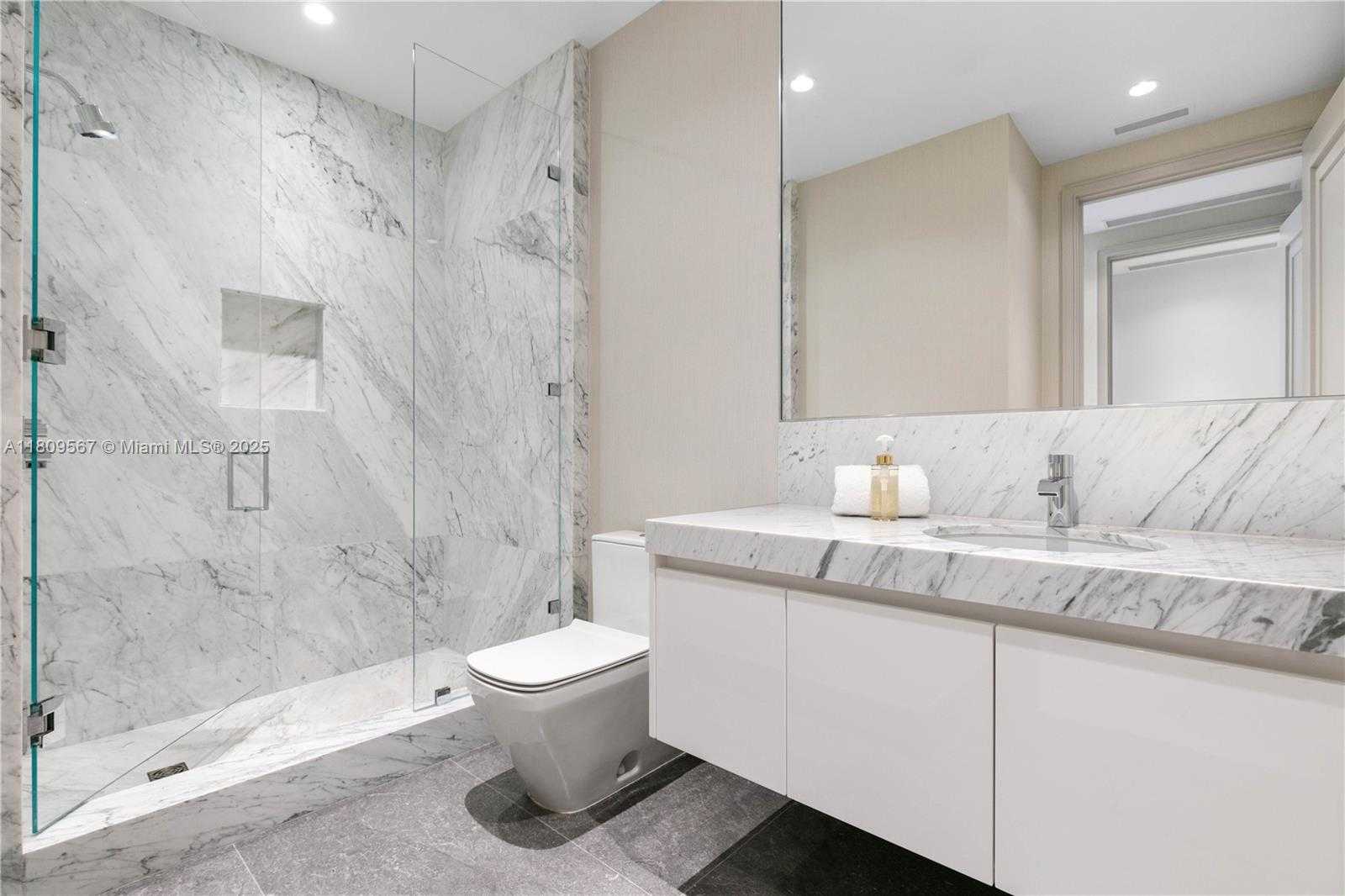 Small Image of 17901 COLLINS AVE #1903, Sunny Isles Beach Number 17