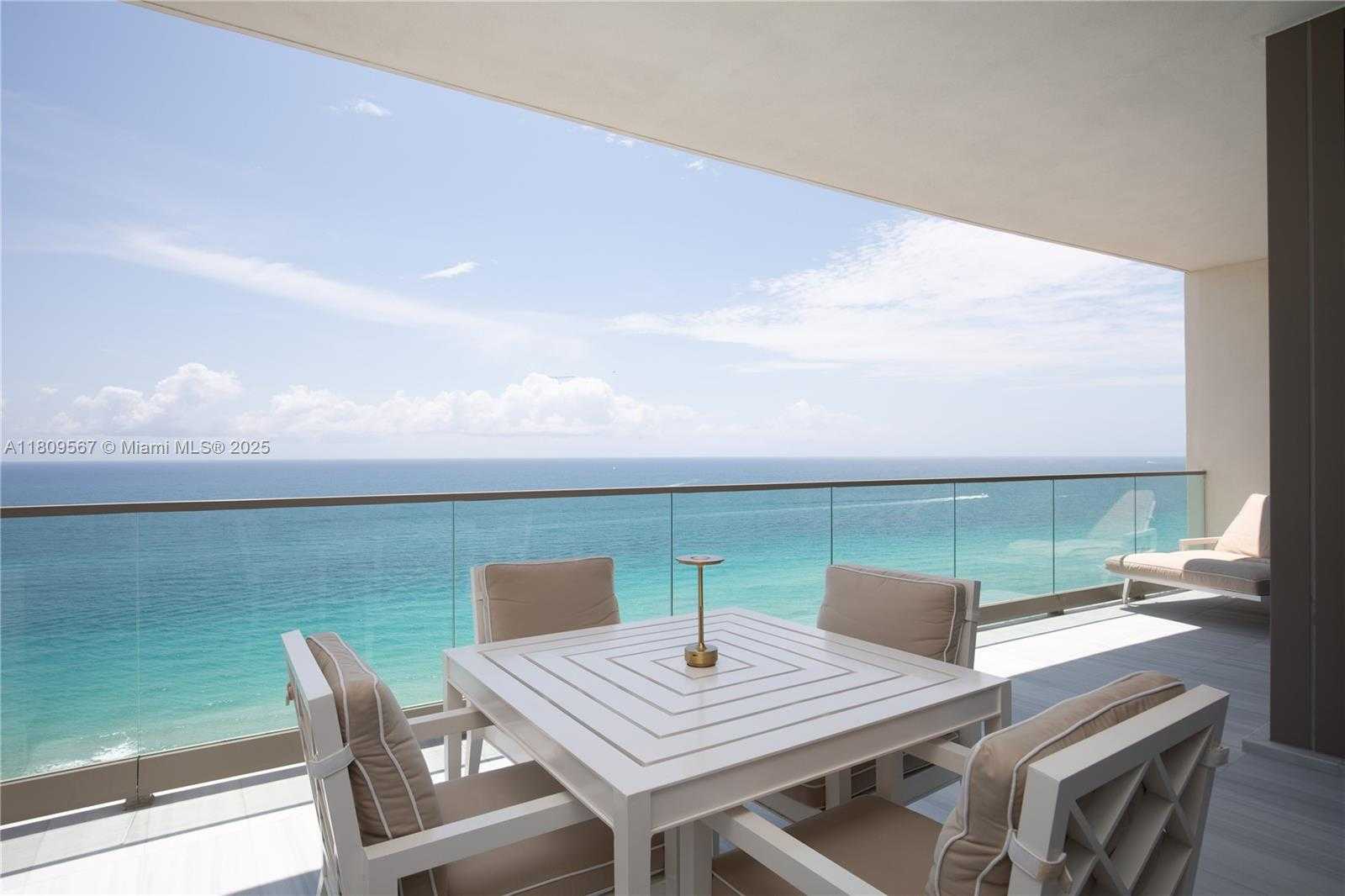 Small Image of 17901 COLLINS AVE #1903, Sunny Isles Beach Number 5
